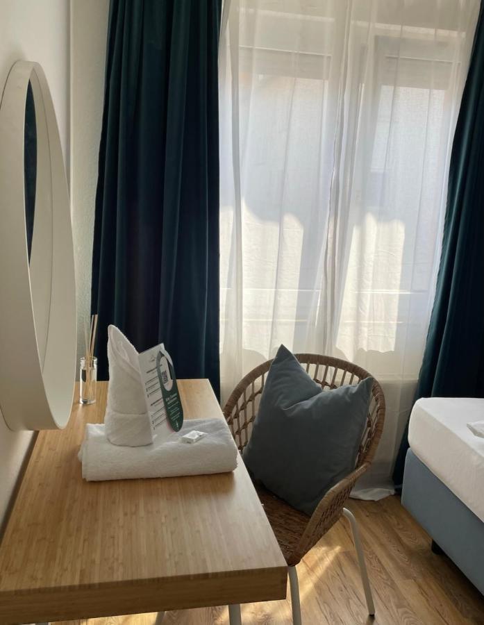 Hotel Berg Штутгарт Экстерьер фото